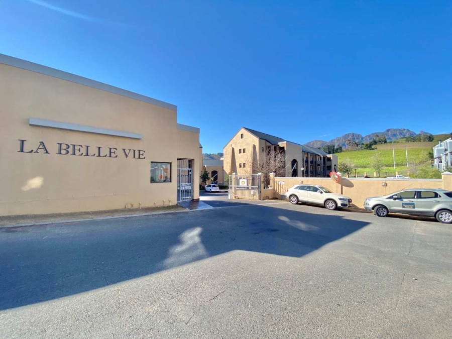 To Let 2 Bedroom Property for Rent in Welgevonden Estate Western Cape